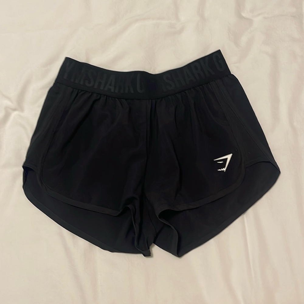 Gymshark dolphin hem shorts - like new